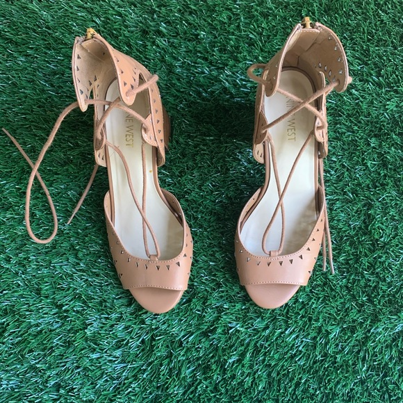 Nine West Jinxed Ghillie Lace Up Block Heels - Picture 2 of 8